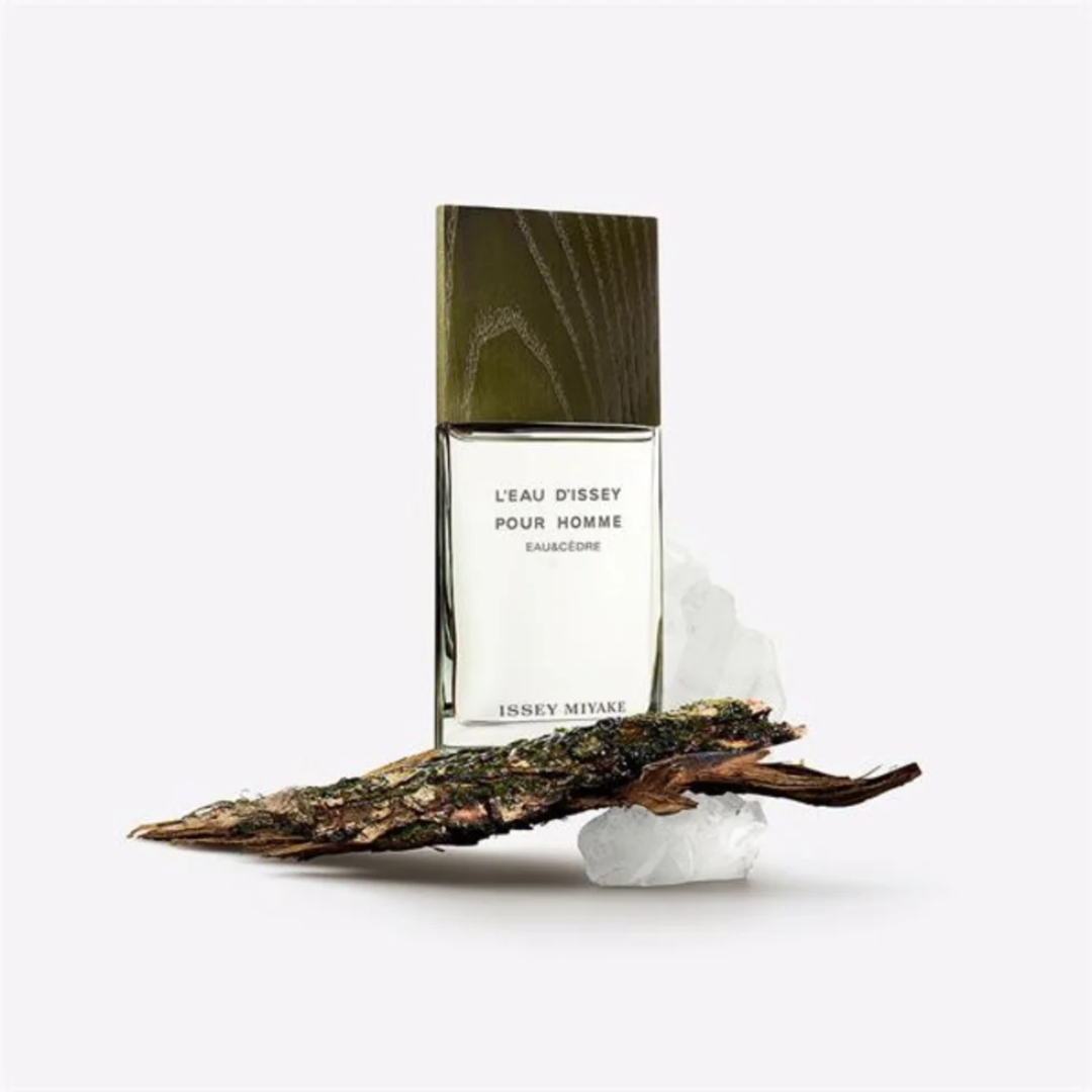 L'Eau D'Issey L'Eau & Cedre Eau de Toilette 100mL - The Gift Company