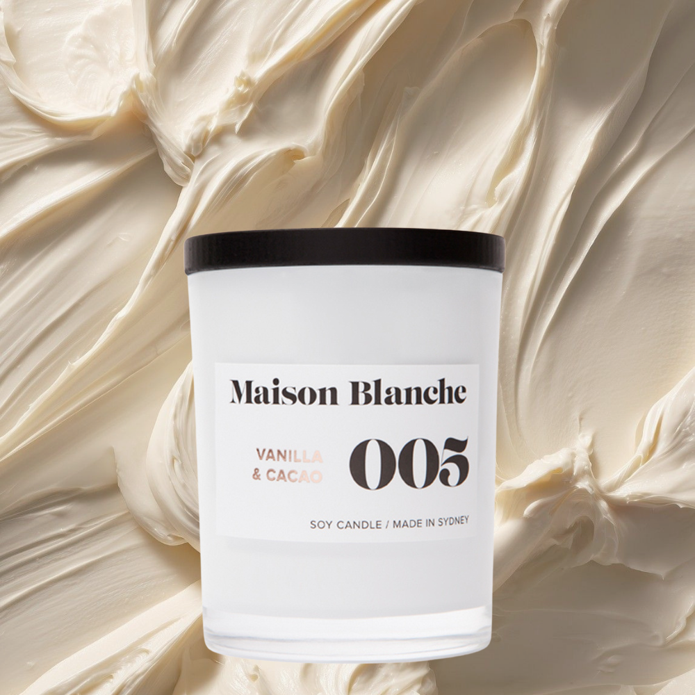 Maison Blanche 005 Vanilla & Cacao Medium Candle 200g – official Maison Blanche product image 3