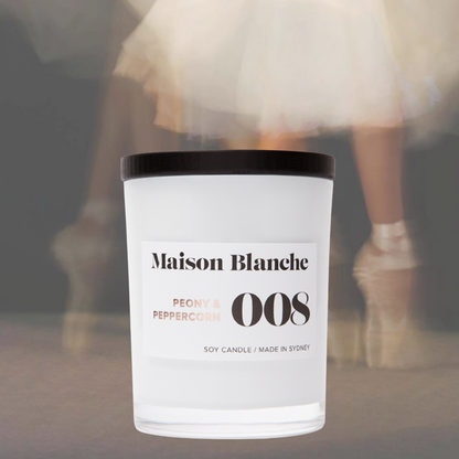 Maison Blanche 008 Peony & Peppercorn Medium Candle 200g – official Maison Blanche product image 3