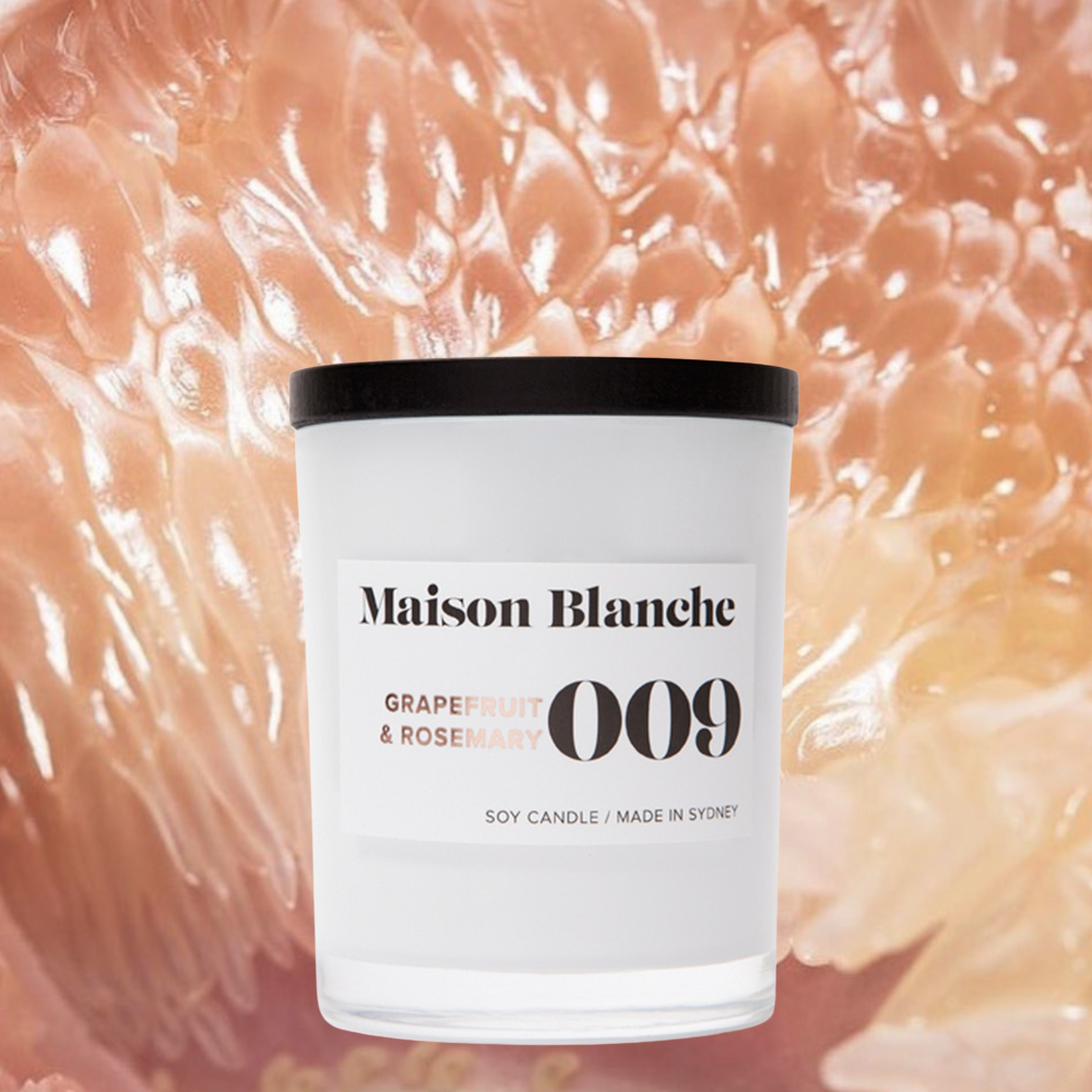 Maison Blanche 009 Grapefruit & Rosemary Medium Candle 200g – official Maison Blanche product image 3