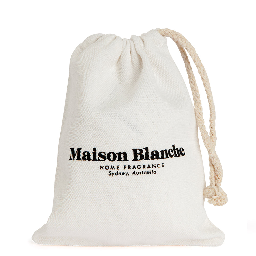 Maison Blanche 009 Grapefruit & Rosemary Medium Candle 200g – official Maison Blanche product image 2