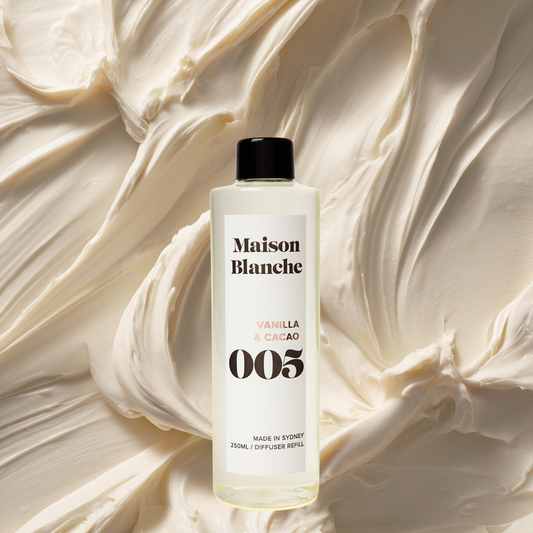 Maison Blanche 005 Vanilla & Cacao Diffuser Refill 250mL – official Maison Blanche product image 3