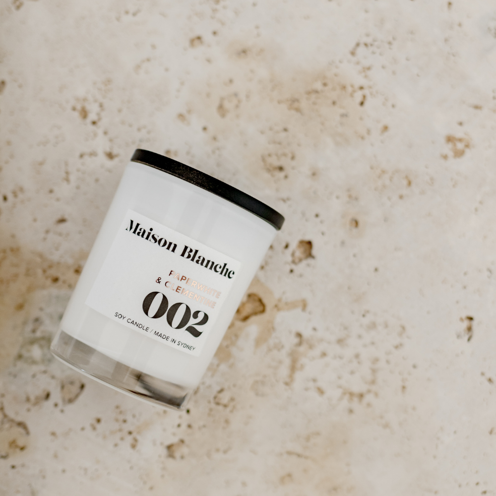 Maison Blanche 002 Paperwhite & Clementine Petite Candle 60g – official Maison Blanche product image 4