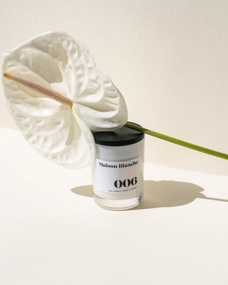 Maison Blanche 006 Rose & Amber Petite Candle 60g – official Maison Blanche product image 4