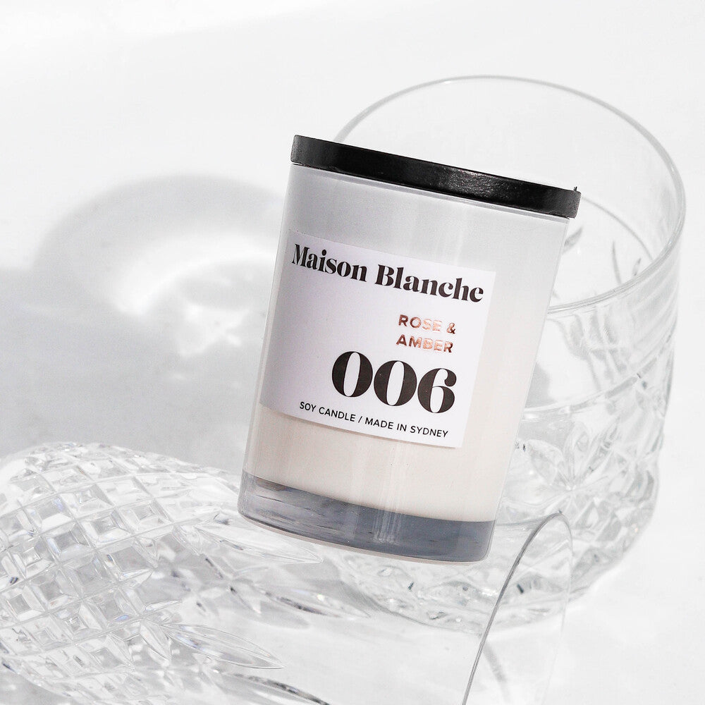 Maison Blanche 006 Rose & Amber Petite Candle 60g – official Maison Blanche product image 3