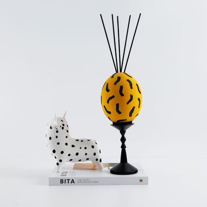 White Ceramic Eggshell Reed Diffuser Ornament