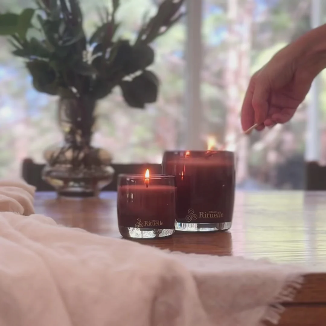 Urban Rituelle Wild Sage, Bitter Orange, Bergamot, Driftwood Candle 400g
