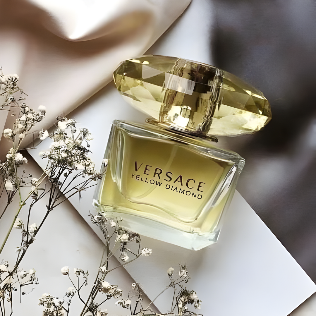 Versace Yellow Diamond Eau de Toilette 50mL - The Gift Company