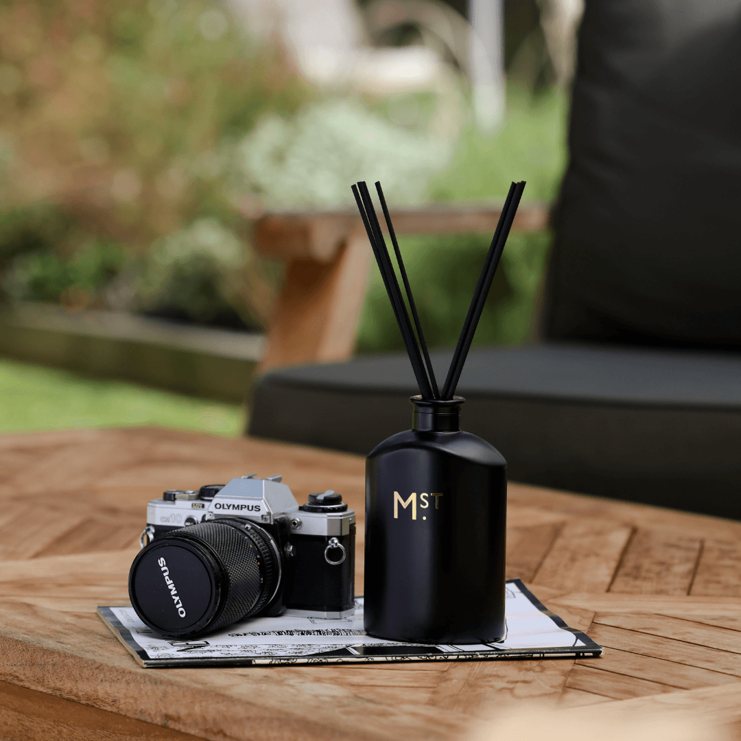 Candle & Diffuser Set - Moss St - MOSS ST Midnight Café Blossom Candle & Diffuser (worth $80) - The Gift Company