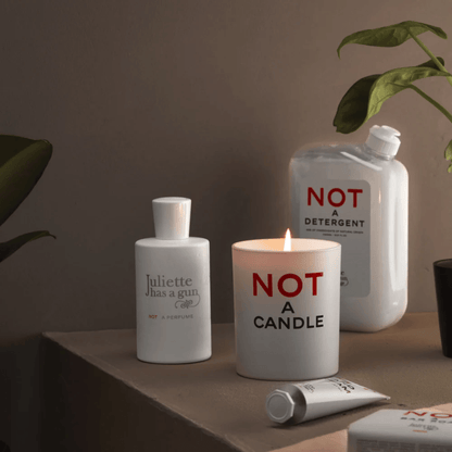 Candle - Juliette Has A Gun - Juliette Has A Gun Not a Candle 180g - The Gift Company