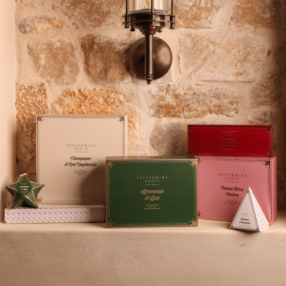 Candle - Peppermint Grove - Peppermint Grove Passion Berry Pavlova Soy Candle 370g - The Gift Company
