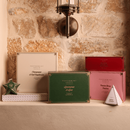 Candle - Peppermint Grove - Peppermint Grove Passion Berry Pavlova Soy Candle 370g - The Gift Company