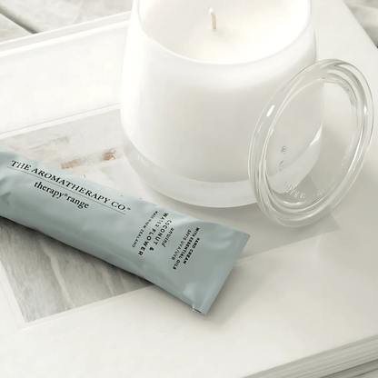Candle - The Aromatherapy Co. - The Aromatherapy Co. Therapy Candle Unwind Coconut & Water Flower 260g - The Gift Company