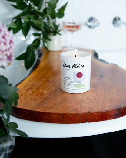 Clare Makes Constance Eucalyptus & Lavender Medium Candle 180g – Clare Makes product and lifestyle image 8