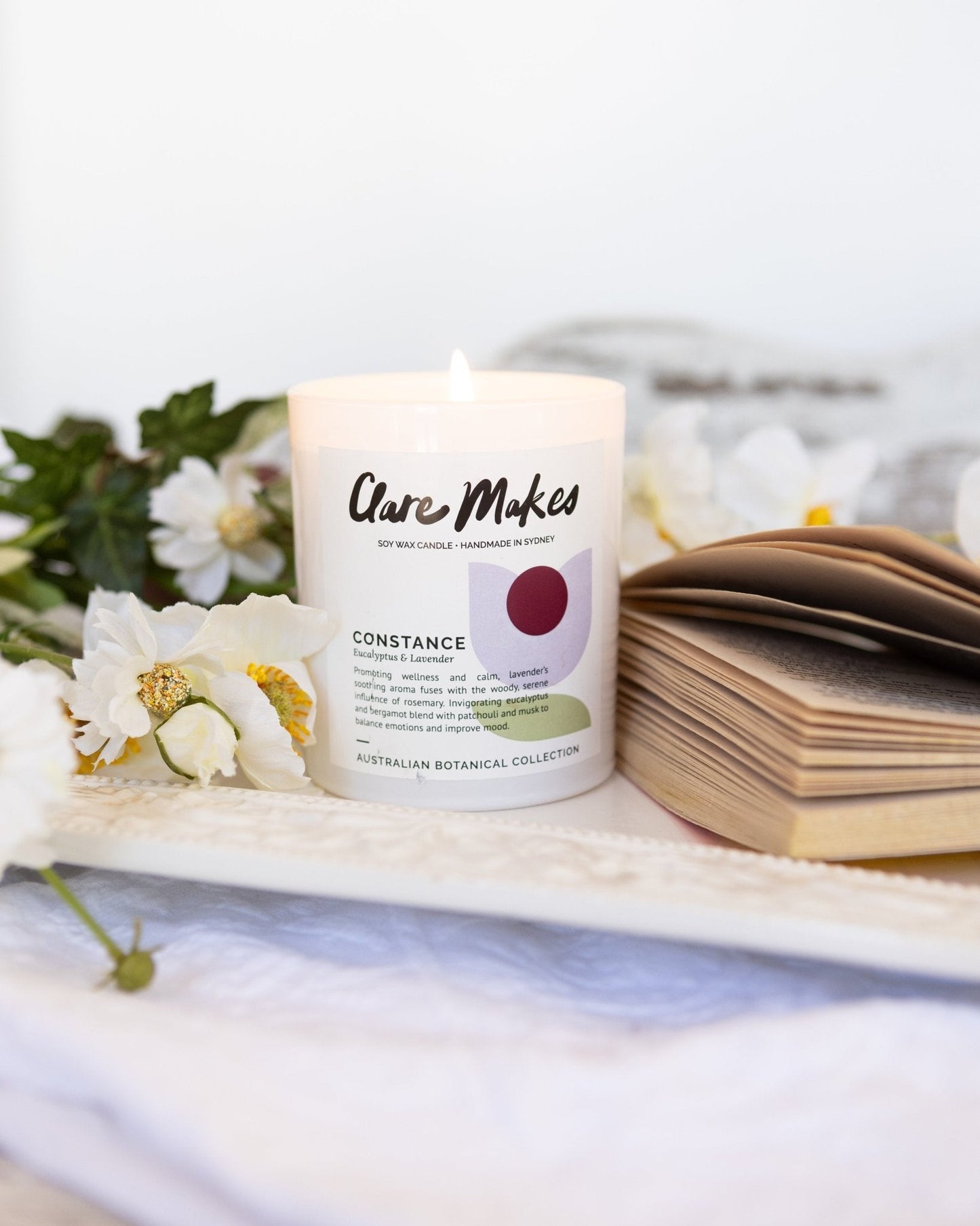 Clare Makes Constance Eucalyptus & Lavender Medium Candle 180g – Clare Makes product and lifestyle image 14