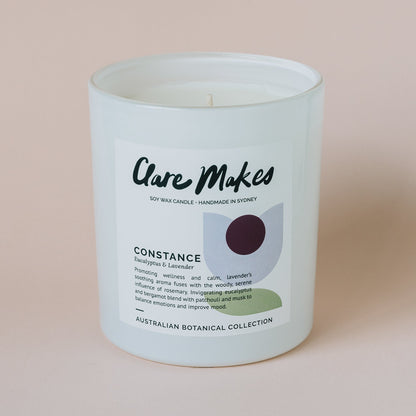 Clare Makes Constance Eucalyptus & Lavender Medium Candle 180g – Clare Makes product and lifestyle image 2