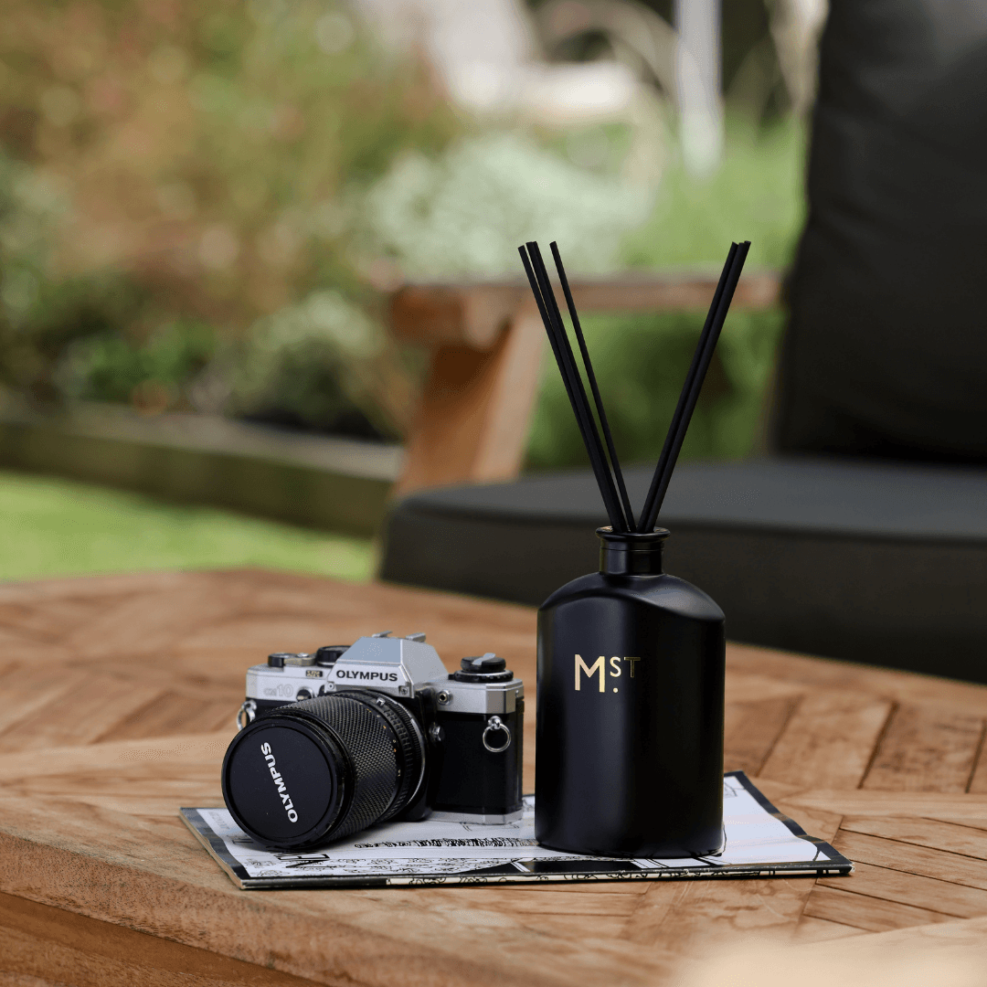 Diffuser - Moss St - MOSS ST Limited Edition: Midnight Café Blossom Fragrance Diffuser 300mL - The Gift Company