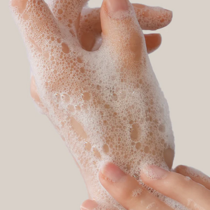 Hand & Body Wash - The Aromatherapy Co. - The Aromatherapy Co. Smith & Co. Amber & Freesia Hand & Body Wash 400mL - The Gift Company