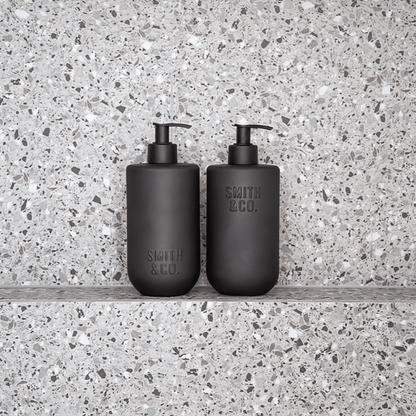 Hand & Body Wash - The Aromatherapy Co. - The Aromatherapy Co. Smith & Co. Hand & Body Wash Tabac & Cedar Wood 400ml - The Gift Company
