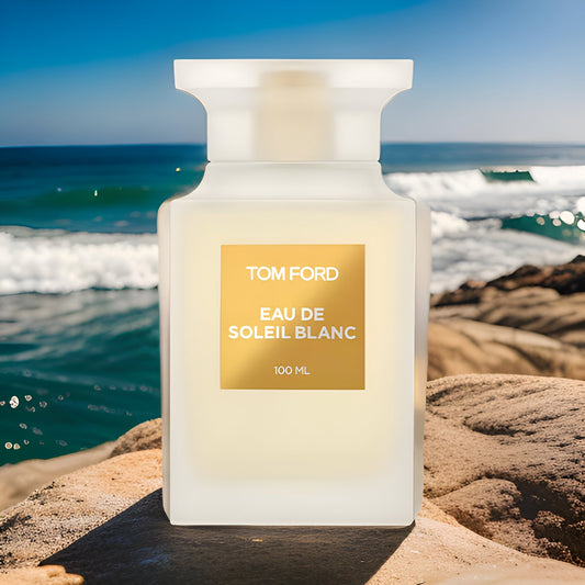 Tom Ford Eau de Soleil Blanc Eau de Toilette 100mL lifestyle image