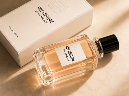 Givenchy Hot Couture Eau de Parfum 100mL lifestyle image