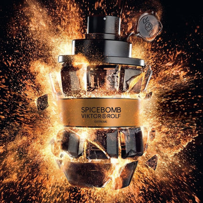 Viktor & Rolf Spicebomb Extreme campaign image